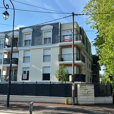Appartement 2 Pieces Standing Entre Disneyland Et Paris